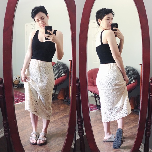 SOLD Rene Derhy • vintage crocheted skirt lace knit drawstring waist midi cream - Picture 13 of 14